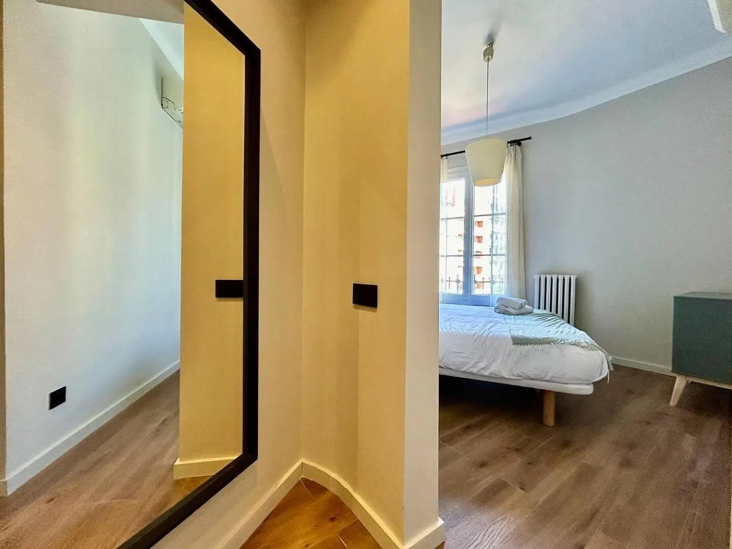 Barcelonaforrent Plaza Sagrada Familia Apartment Spain