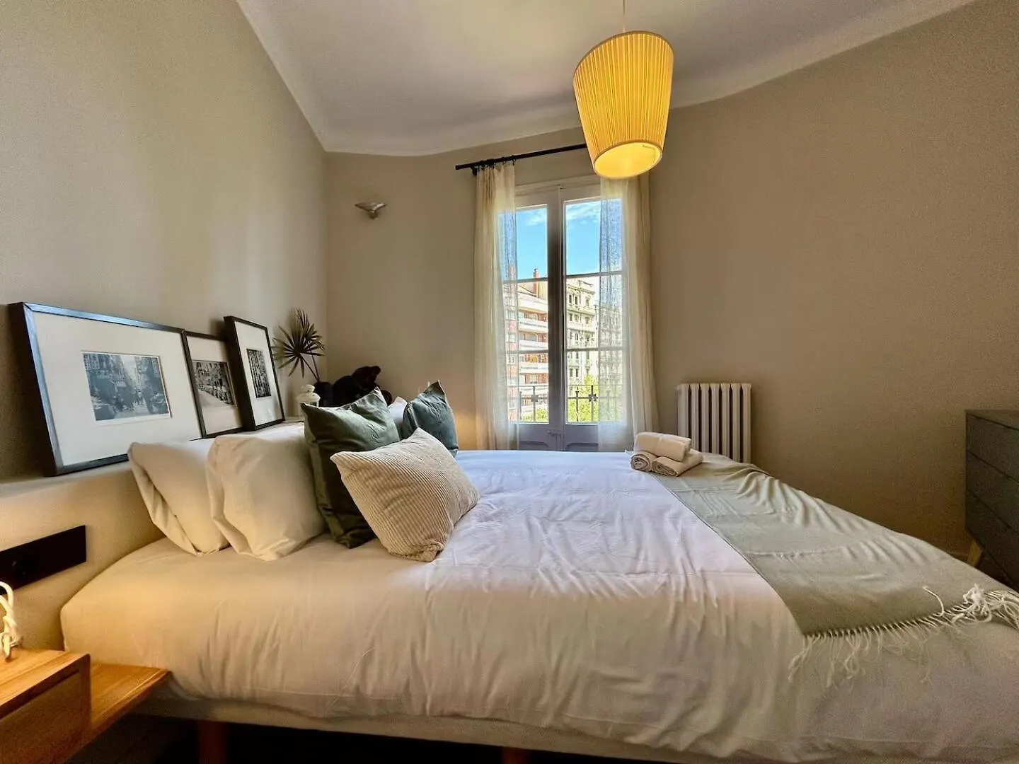 Barcelonaforrent Plaza Sagrada Familia Apartment Barcelona