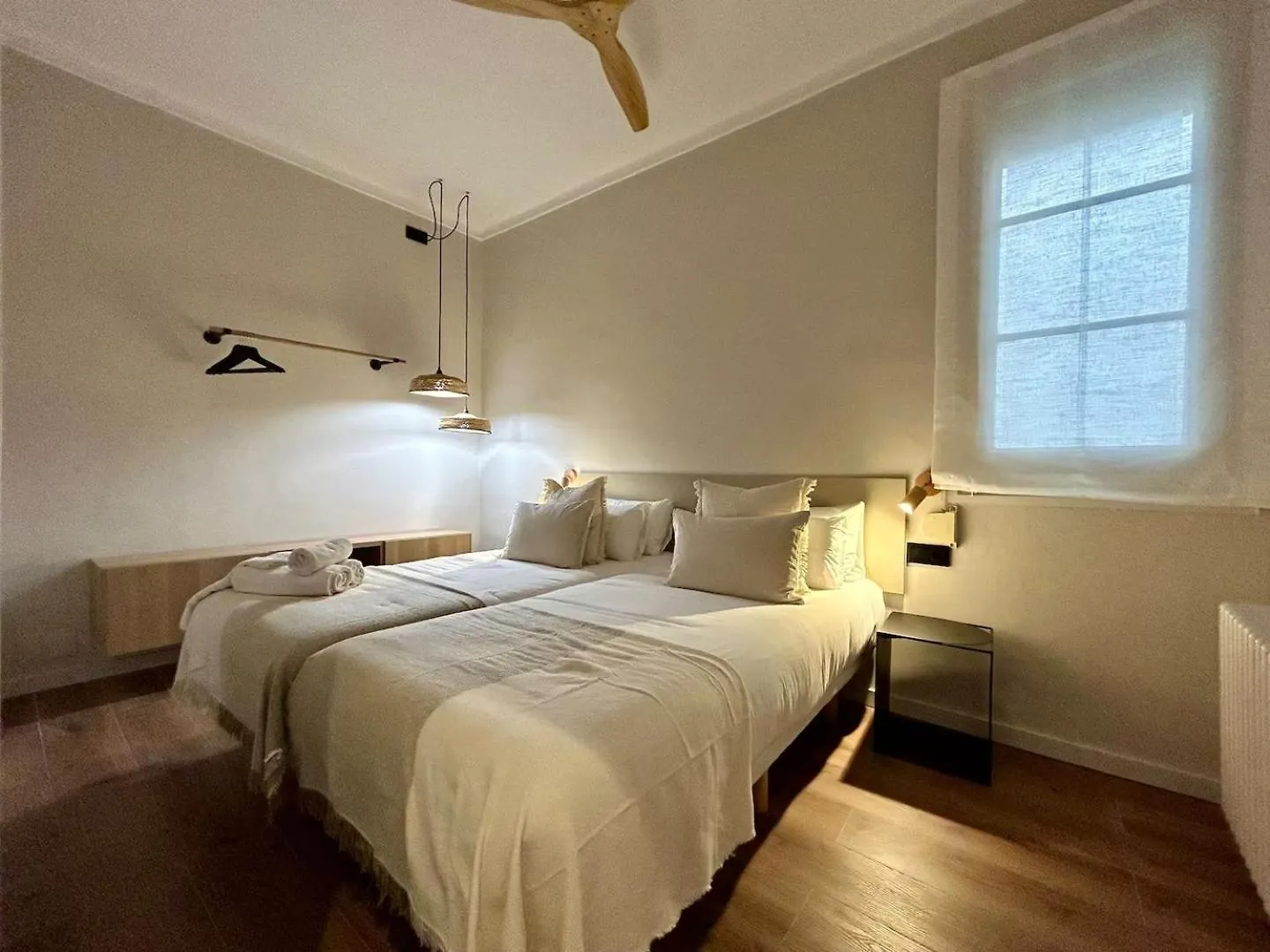 Barcelonaforrent Plaza Sagrada Familia Apartment Spain