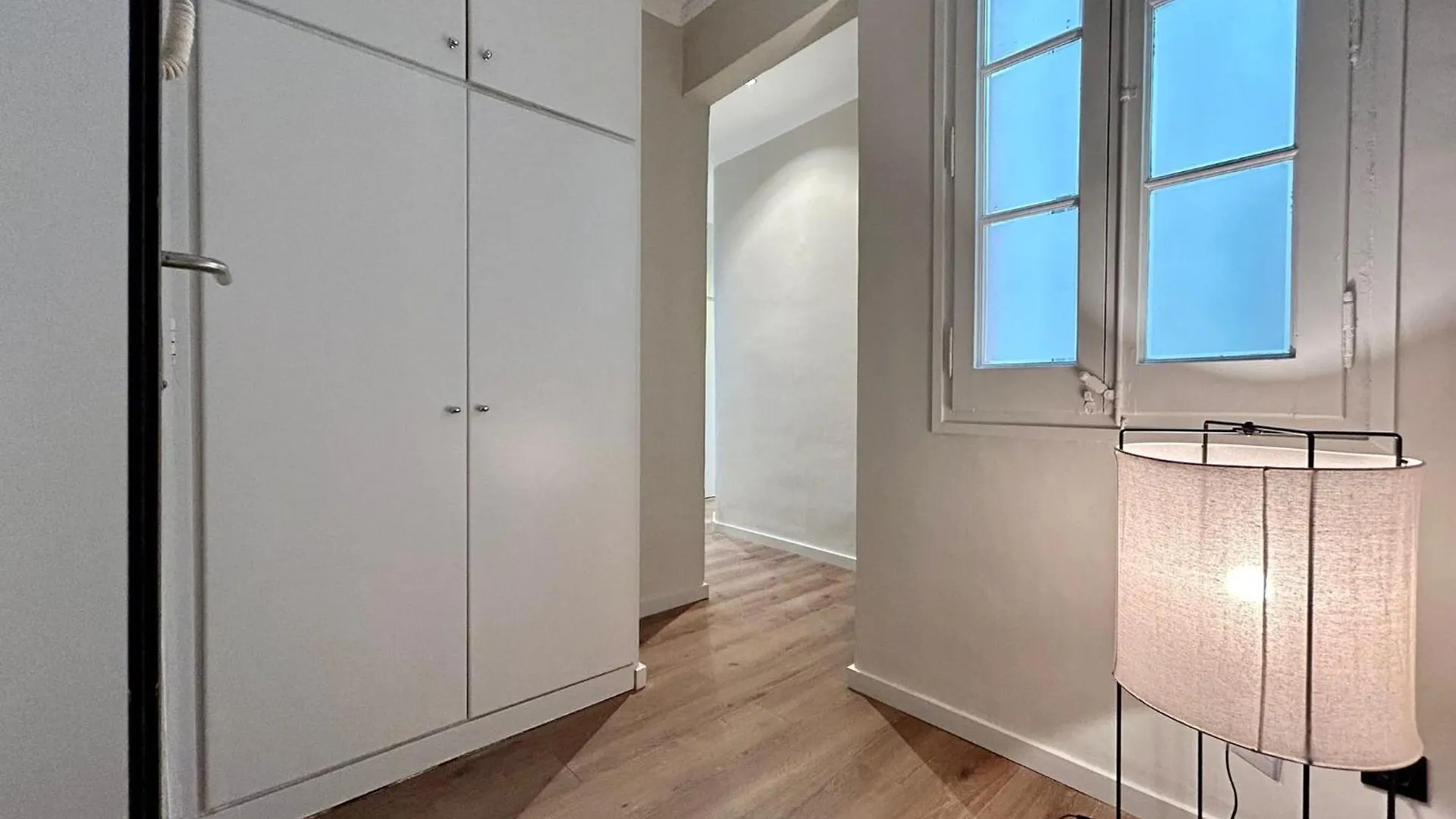 Barcelonaforrent Plaza Sagrada Familia Apartment  Barcelona