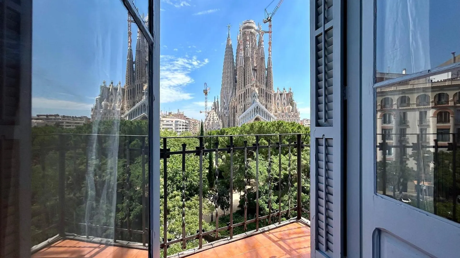 Barcelonaforrent Plaza Sagrada Familia Apartment